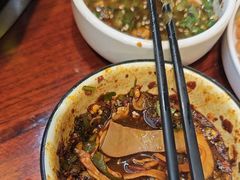 -大理.老字号渝记酸萝卜乌鱼(古城总店)