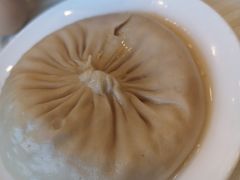 蟹黄汤包-怡园饭店-餐厅(四望亭店)