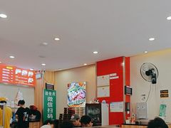 -万煲旺·香港老传承煲仔饭·猪杂汤(客村店)