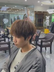 -藤野造型烫染·漂发