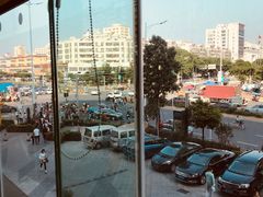 景观位-星巴克(深圳新沙天虹店)