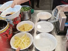 -八一路好吃街(雨田商务大厦店)