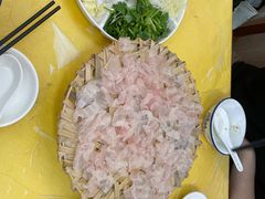 -官塘陈记鱼生·潮汕砂锅粥·牛肉火锅(潮枫路总店)