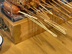 -烤满分·东北烧烤(首经贸店)