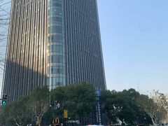 -上海跨国采购会展中心