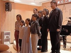 -柏斯音乐艺术中心·钢琴·吉他(上音店)