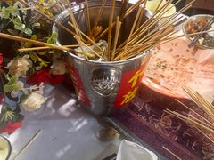-刘姐啤酒鱼民族演艺餐厅(西街总店)