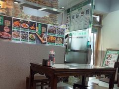 -尹记门钉肉饼(丰台站店)