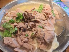 -肖四女乐山跷脚牛肉(世博源店)