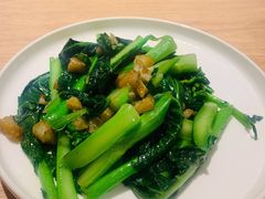 咸鱼炒芥兰-莆田餐厅PUTIEN(三里屯店)