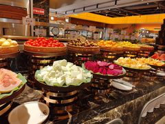 -黑金·寻焰自助百汇·烤肉·火锅(中街店)