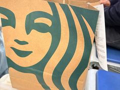 -星巴克(上海虹桥站2A检票口)