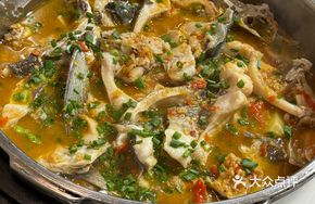 Pressure-Cooked Chili Fish