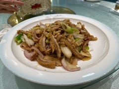 -马尔龙新疆饭店·清真(瑞景店)