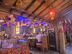 -鱼窝棚柴火铁锅炖(富山屯店)