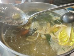 -乡土黄·鲜牛肉火锅·小龙虾(兴业街店)