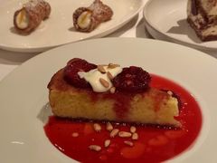 -CinCin Ristorante + Bar