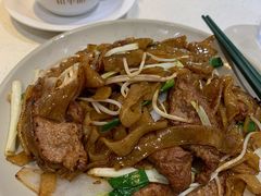 瑞士汁炒牛河-和平馆·地道港澳茶餐厅(西门口店)