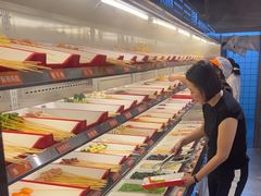 -言玖鲜火锅串串披萨自助(益田假日店)