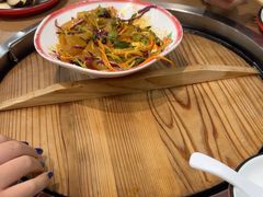 东北麻酱拉皮-那红花·东北菜铁锅炖(仙林金鹰店)