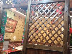 -人民公社铁锅炖·东北菜(卫国道店)