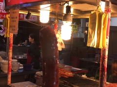 -六合夜市