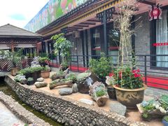 -山菌美食苑(振兴路店)
