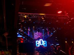 -808 LiveHouse