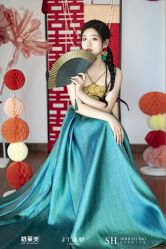 -不晚国际婚纱礼服