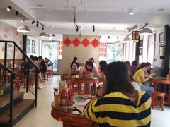 大堂-捷信牛奶甜品世家(五道口店)