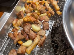 -肉甲韩国木炭烤肉(新壹街1店)