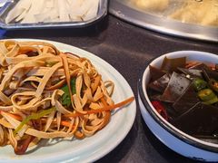 -山河屯铁锅炖鲜鹅·东北菜(开发区一店)