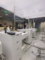 -变画·发型STUDIO