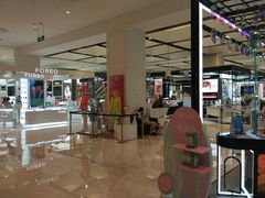 -乐天百货(环球中心店)