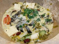 -云中鱼蒸汽石锅鱼(川沙百联店)