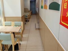 用餐区-德克士(通宝路店)
