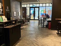 大堂-星巴克臻选(南京金茂览秀城店)