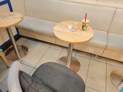 用餐区-DQ·蛋糕·冰淇淋(高新万达店)