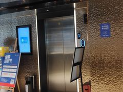 -舍居智能酒店(深圳宝安翻身地铁站店)