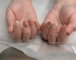 -Momo nail 日系美甲