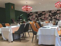 -圣彼得堡观江俄餐厅(中央大街黑金冠店)