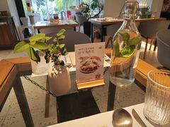 -春树下·树屋花房西餐厅(罍街AS1980店)