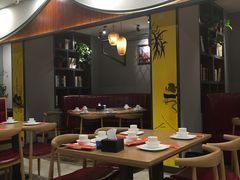 大堂-俏湘厨•地道湘菜(建华南路店)