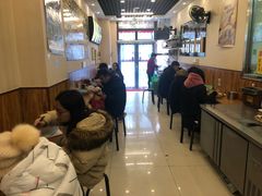 大堂-真素诚·清真(新华路店)