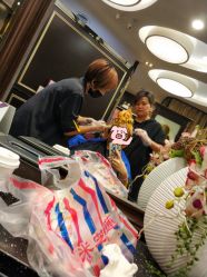 -八佰伴8008星级形象店