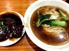 蚝油牛肉面-老盛兴汤包馆(武夷店)