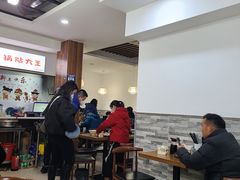 -黄阿姨锅贴大王(万航渡路店)