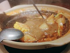 -沙胆彪炭炉牛杂煲(上海日月光广场店)