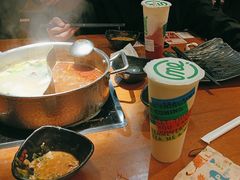 -呷哺呷哺(常营华联店)