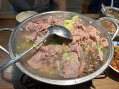-肖四女乐山跷脚牛肉(世博源店)